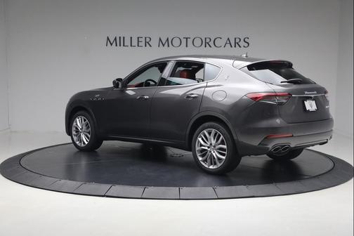 Grigio Maratea Metallic 2022 Maserati Levante GT