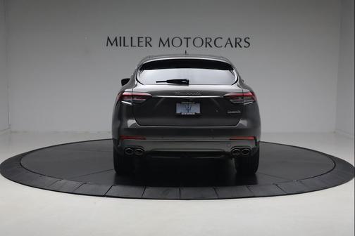 Grigio Maratea Metallic 2022 Maserati Levante GT