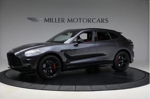 2025 Aston Martin DBX 707