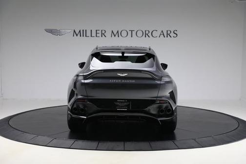 2025 Aston Martin DBX 707