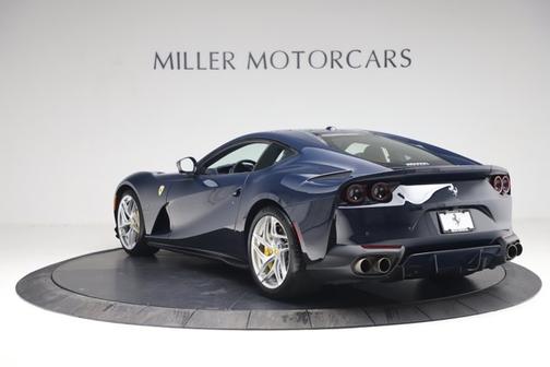 Blu Pozzi 2020 Ferrari 812 Superfast Base