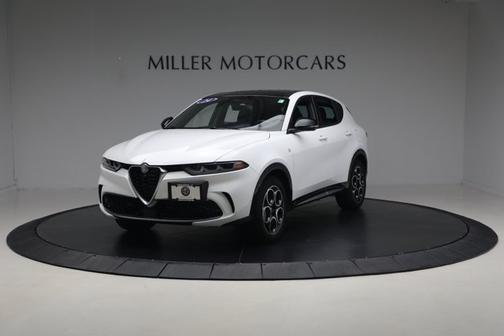 Milano White 2024 Alfa Romeo Tonale Ti EAWD