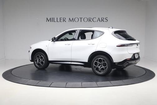 Milano White 2024 Alfa Romeo Tonale Ti EAWD