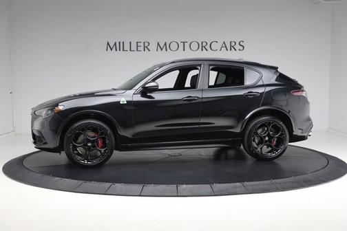 2024 Alfa Romeo Stelvio Quadrifoglio