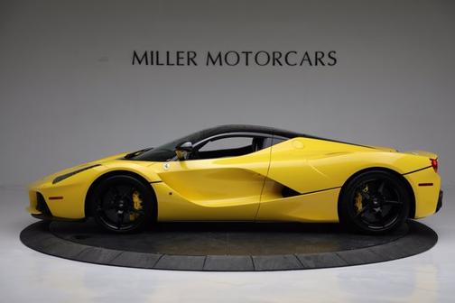 Photo 3 of 18 of 2014 Ferrari LaFerrari Base