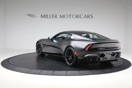 2025 Aston Martin Vanquish Coupe