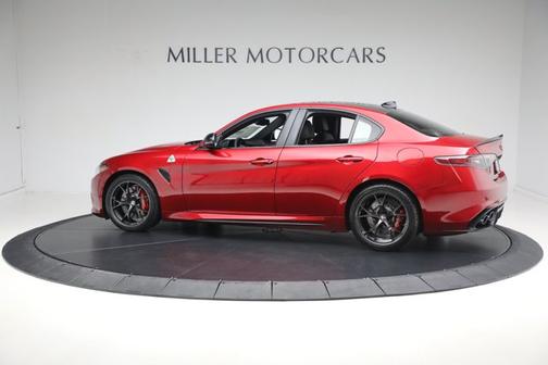 Rosso Etna 2024 Alfa Romeo Giulia Quadrifoglio