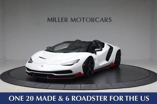 Bianco Pheme 2017 Lamborghini Aventador Roadster