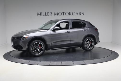 Vesuvio Gray Metallic 2026 Alfa Romeo Stelvio AWD