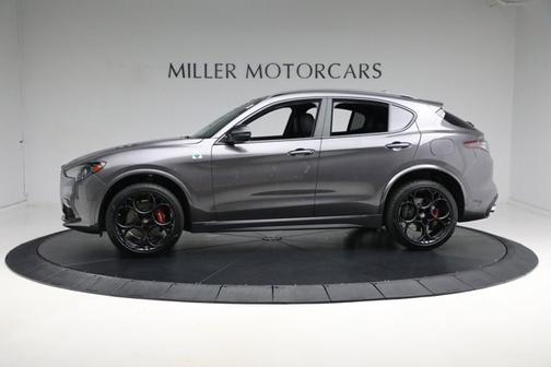2024 Alfa Romeo Stelvio Quadrifoglio
