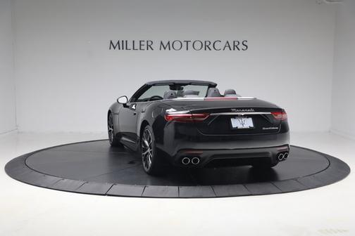 Nero Assoluto Metallic 2026 Maserati GranCabrio Convertible