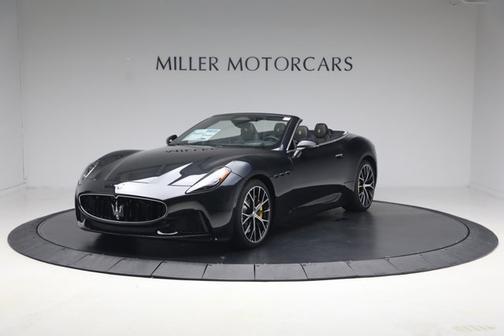 Nero Assoluto Metallic 2026 Maserati GranCabrio Convertible