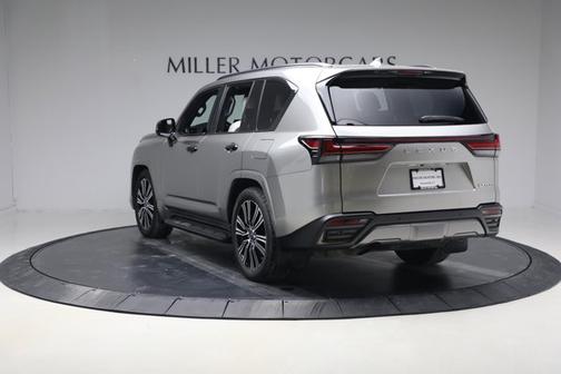 2023 Lexus LX 600 Luxury