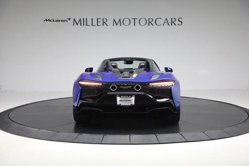 2025 McLaren Artura TechLux