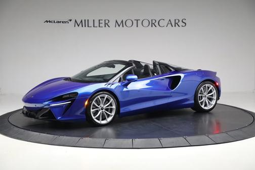 2025 McLaren Artura TechLux