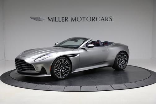 2025 Aston Martin DB12 Volante