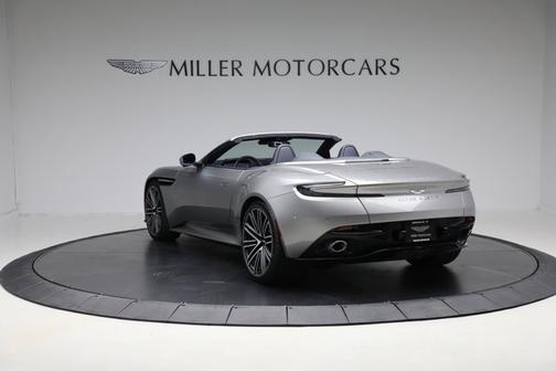 2025 Aston Martin DB12 Volante