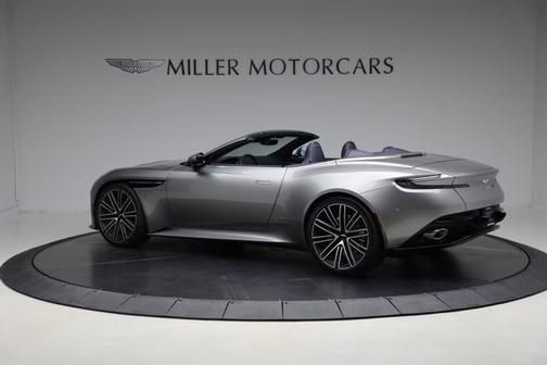 2025 Aston Martin DB12 Volante