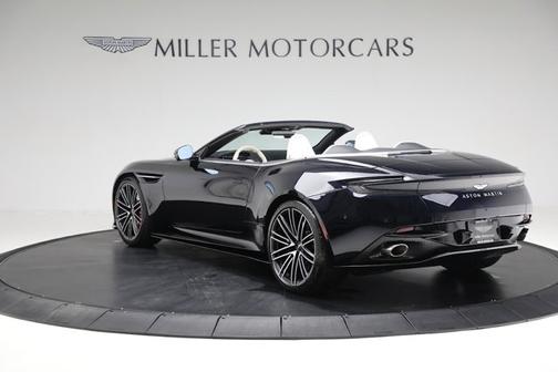 2024 Aston Martin DB12 Volante