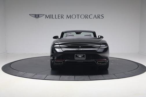 Beluga Solid 2026 Bentley Continental GT Base