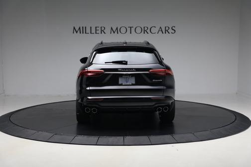 Nero Tempesta 2025 Maserati Grecale SUV