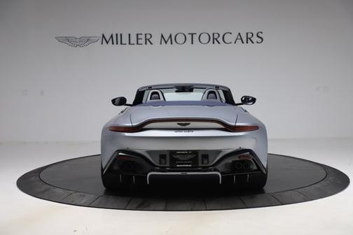Grigio Titanio 2021 Aston Martin Vantage Roadster