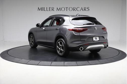 2019 Alfa Romeo Stelvio Sport