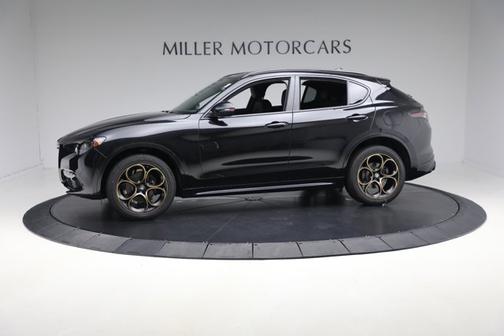 2025 Alfa Romeo Stelvio Sprint AWD