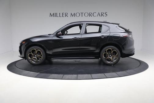 2025 Alfa Romeo Stelvio Sprint AWD
