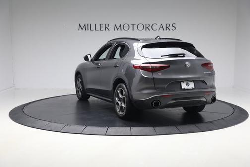 2022 Alfa Romeo Stelvio Sprint
