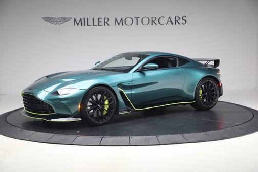 Aston Martin Racing Green 2023 Aston Martin Vantage V12 Coupe