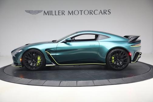 Aston Martin Racing Green 2023 Aston Martin Vantage V12 Coupe