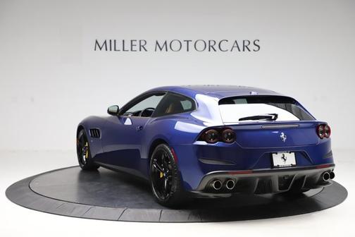 2017 Ferrari GTC4Lusso V12