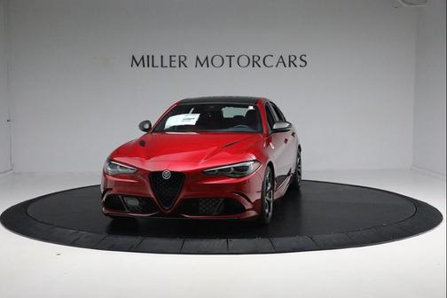 2024 Alfa Romeo Giulia Quadrifoglio