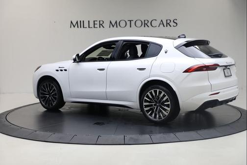 2025 Maserati Grecale Modena