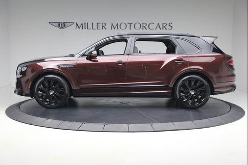 Black Crystal over Cricket Ball 2024 Bentley Bentayga Mulliner V8