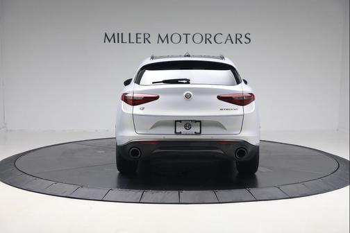 2022 Alfa Romeo Stelvio Sprint