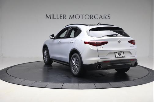 2022 Alfa Romeo Stelvio Sprint
