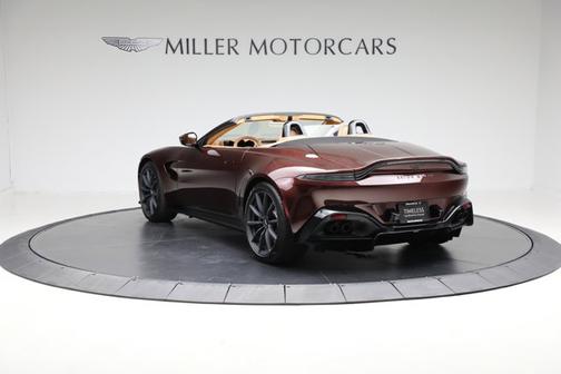 2022 Aston Martin Vantage Convertible