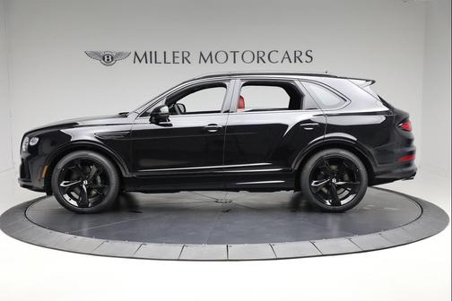 2025 Bentley Bentayga V8