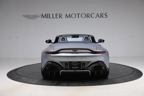 2021 Aston Martin Vantage Roadster