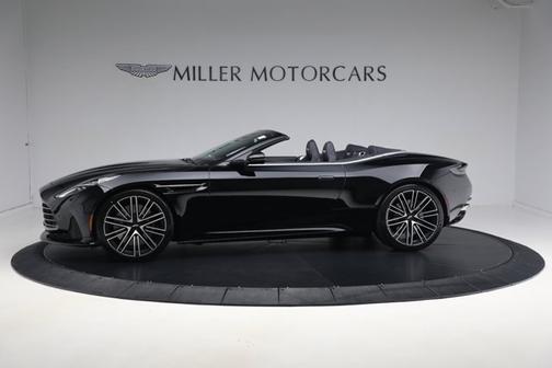 2025 Aston Martin DB12 Volante