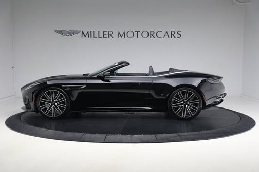 2025 Aston Martin DB12 Volante