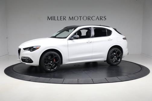 2025 Alfa Romeo Stelvio Ti