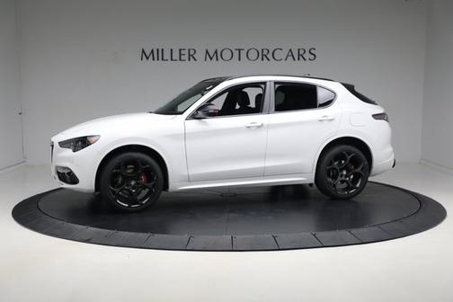 2025 Alfa Romeo Stelvio Ti