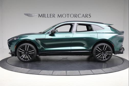2025 Aston Martin DBX 707