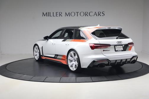 Arkona White/Black 2025 Audi RS 6 Avant 4.0T