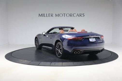 2026 Maserati GranCabrio Modena