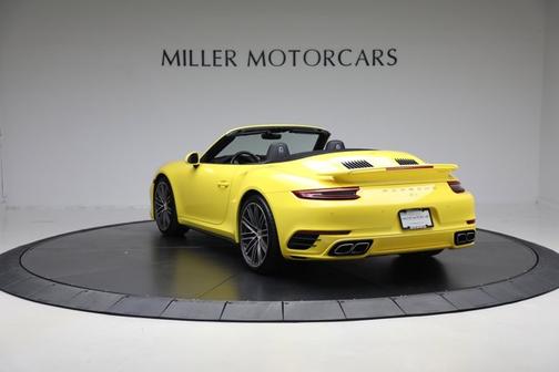 2017 Porsche 911 Turbo