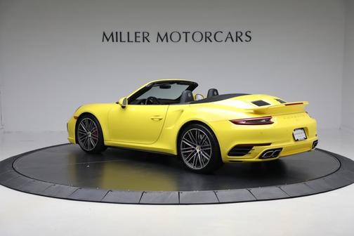 2017 Porsche 911 Turbo